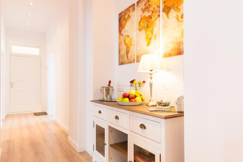 Fritz By Rockchair Apartments L Superhost Status L 3 Bedrooms Boxspringbeds 2 Bathrooms 2 Kitchen - Cozy Family & Business Flair Welcomes You! Berlin Kültér fotó
